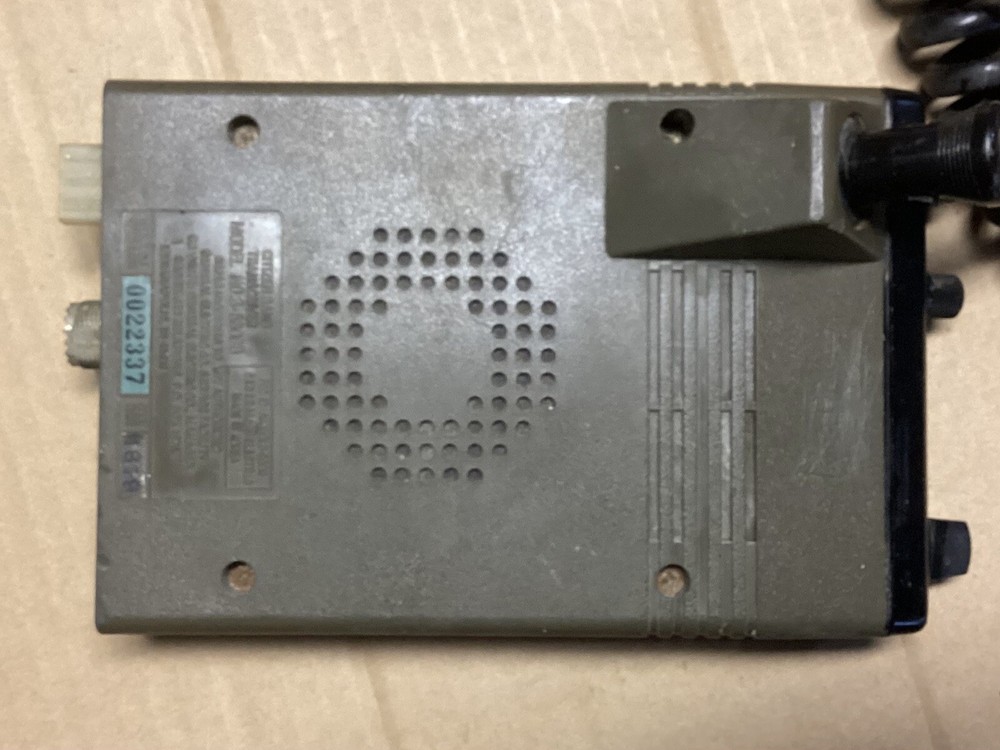 Vintage CB Transceiver Citizens Band 3-5909B Untested
