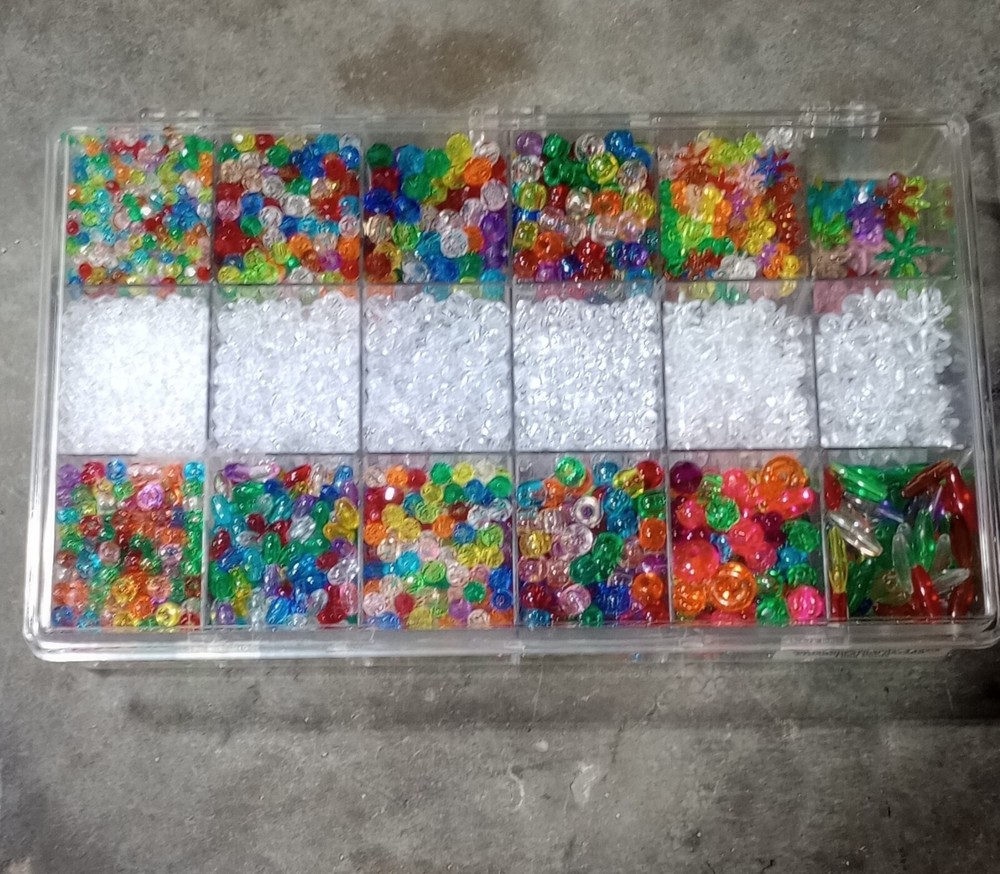 The Beadery Crystal Clear And Multi-Colored Bead Mix Extravaganza Box