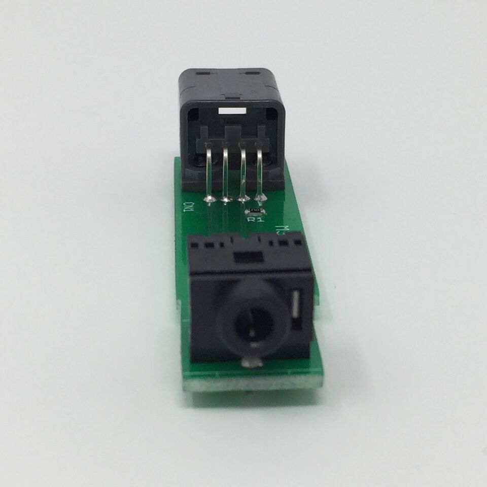 Aux Adapter REPAIRS ONLY Toyota Sienna Van 2004 thru 2010 M3J489018x 86190-AE010