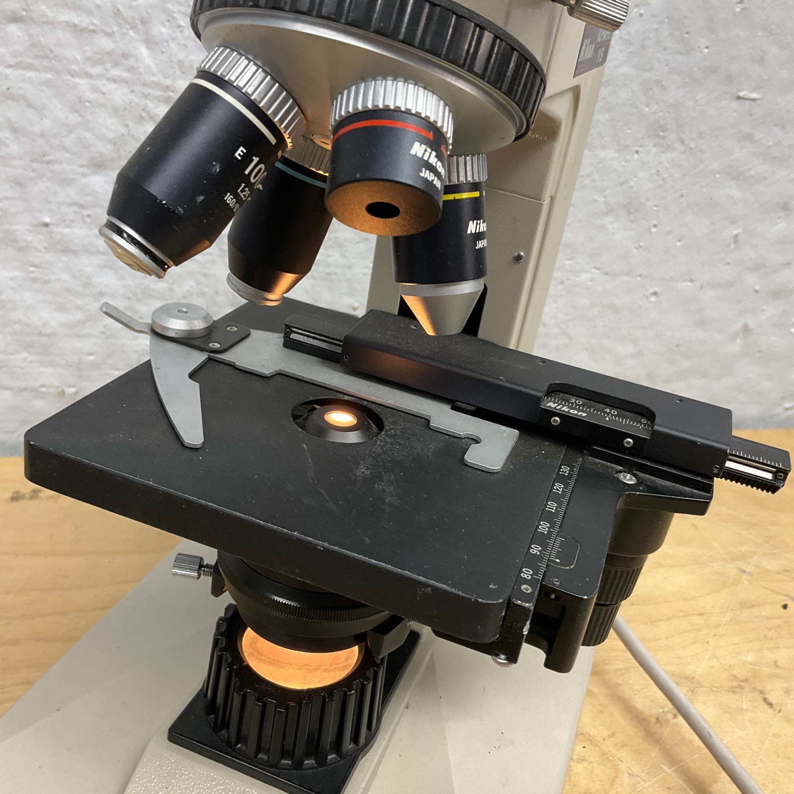 Nikon Alphaphot YS Binocular Microscope with 4 Objectives & Eyepieces 140620