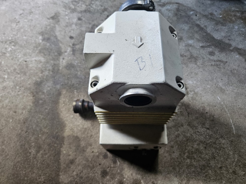 Leybold Heraeus AR40-65 Exhaust Filter