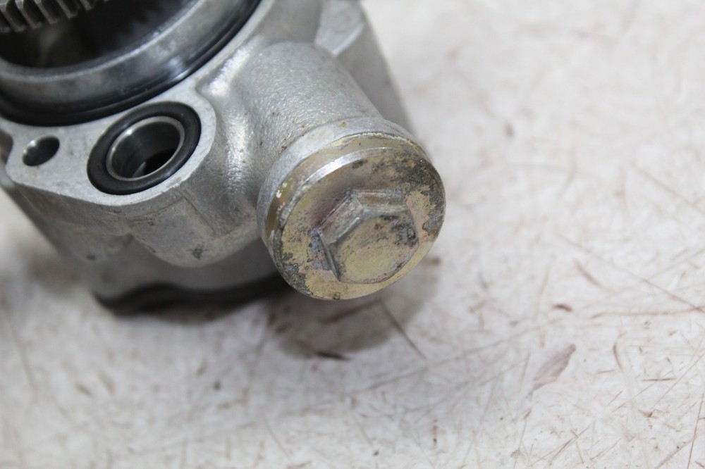 1982 HONDA CB650C ENGINE MOTOR OIL PUMP