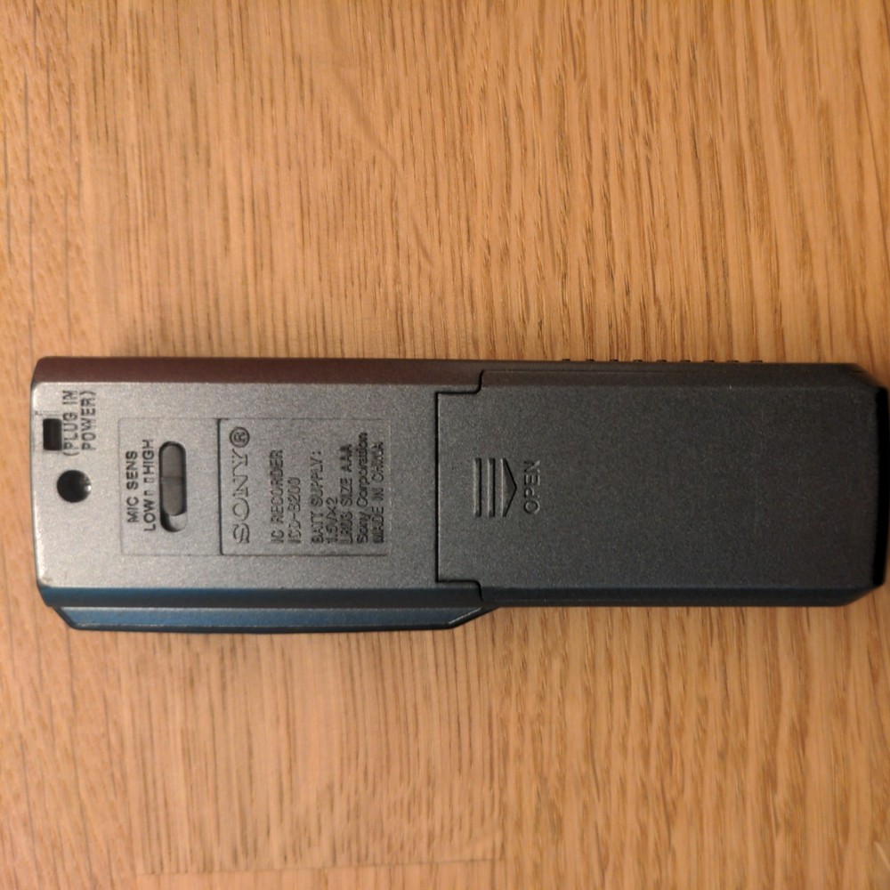 Sony ICD-B200 Digital Voice Recorder
