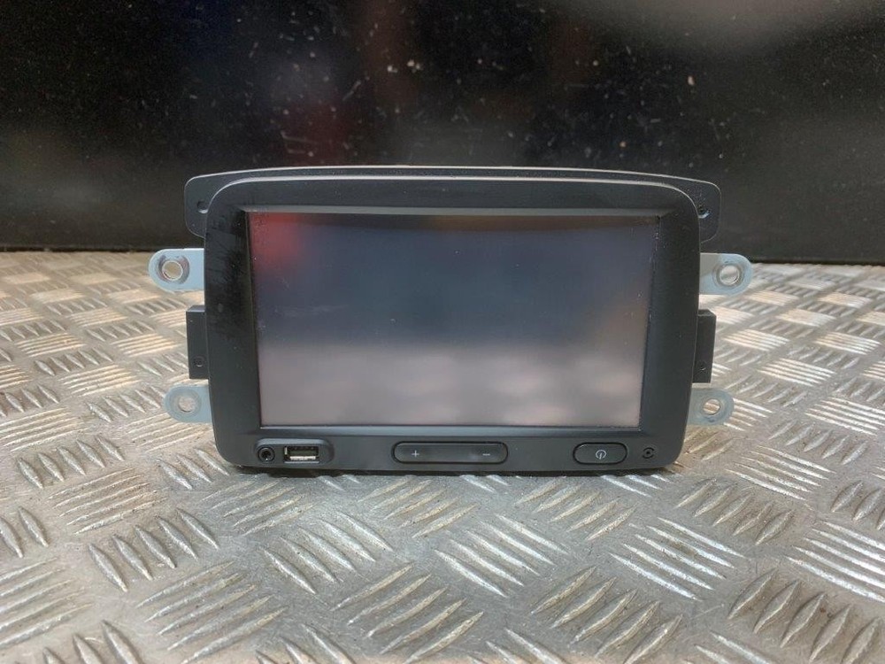 13-20 RENAULT CAPTUR MULTIFUNCTION HEAD UNIT/SCREEN DISPLAY WITH CODE 281156764R