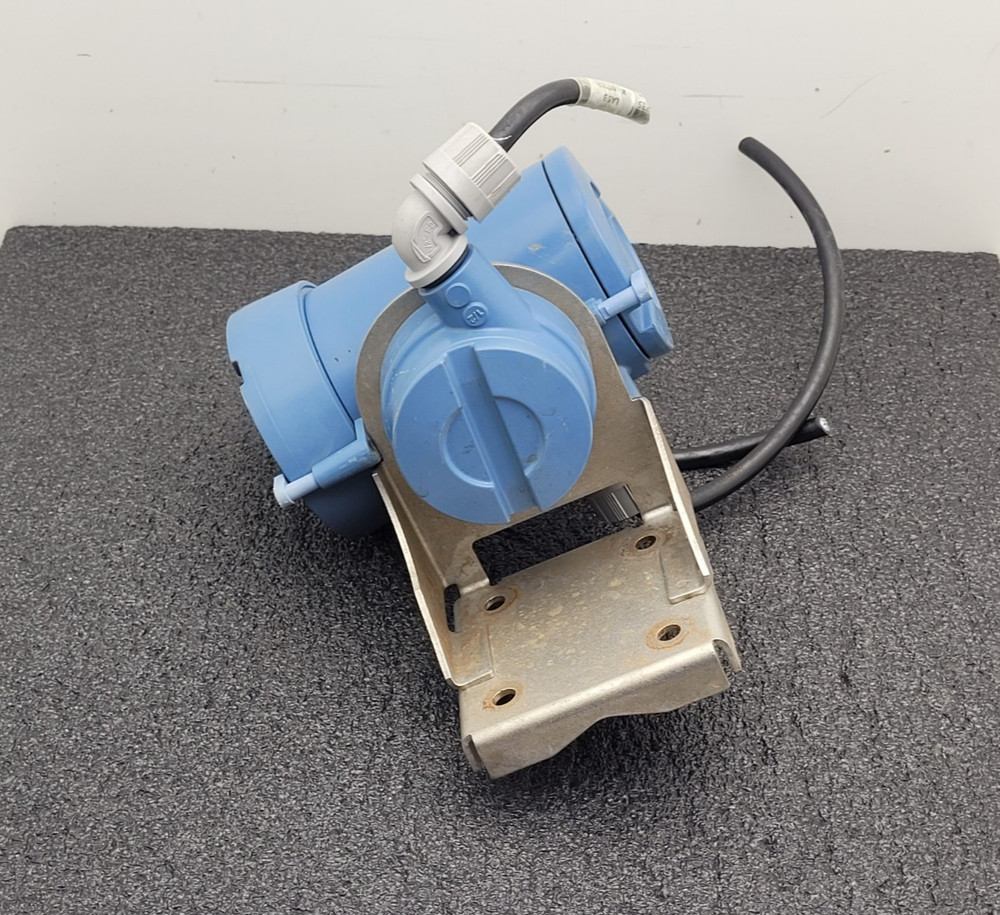 Micro Motion 2700R12ABZEZZZ Transmitter Mfg 2014 Unit B