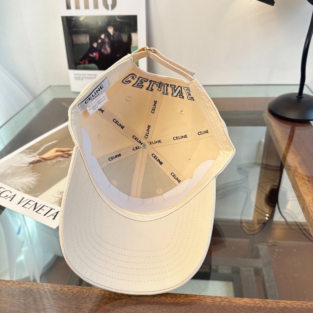 CELINE Minimalist, Adjustable, Trendy Baseball Cap
