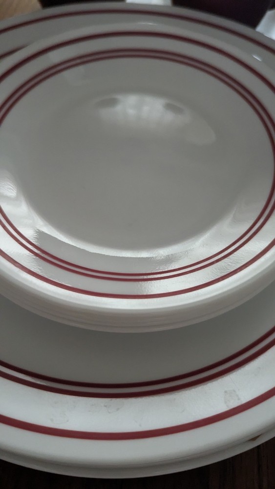 Corelle - CLASSIC CAFE RUBY RED 12 Pcs - Plus 4pc Red Corelle Coordinates Cups