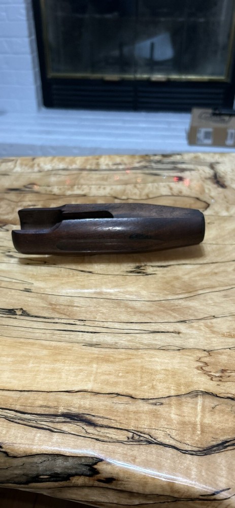 Ithaca Model 37 12 Gauge Black Walnut Forend / Forearm (B)