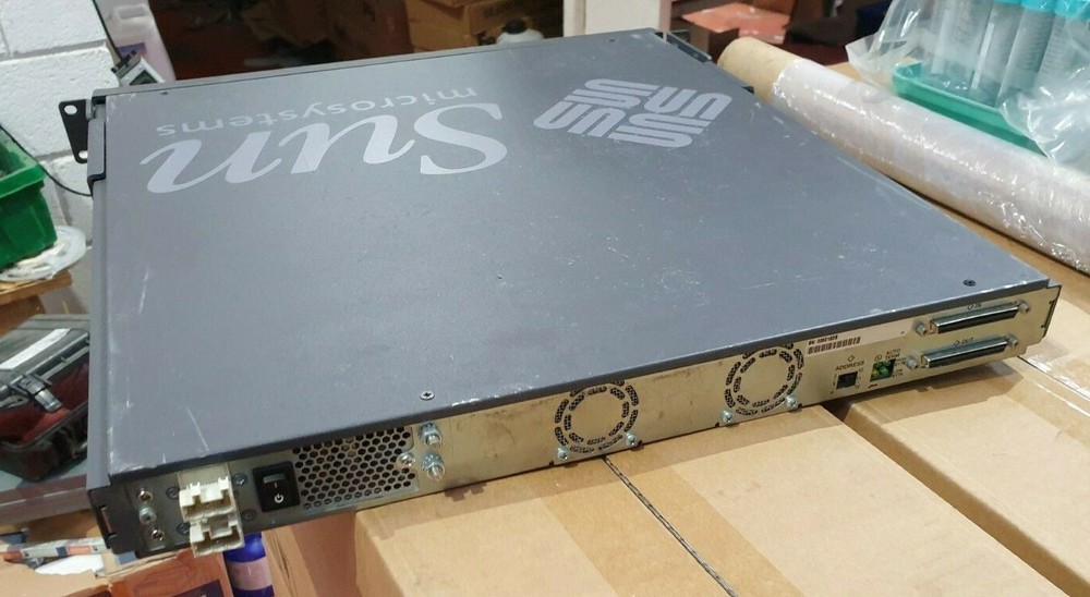 SUN NETRA ST D130 STORAGE ARRAY (BR5.2/3)