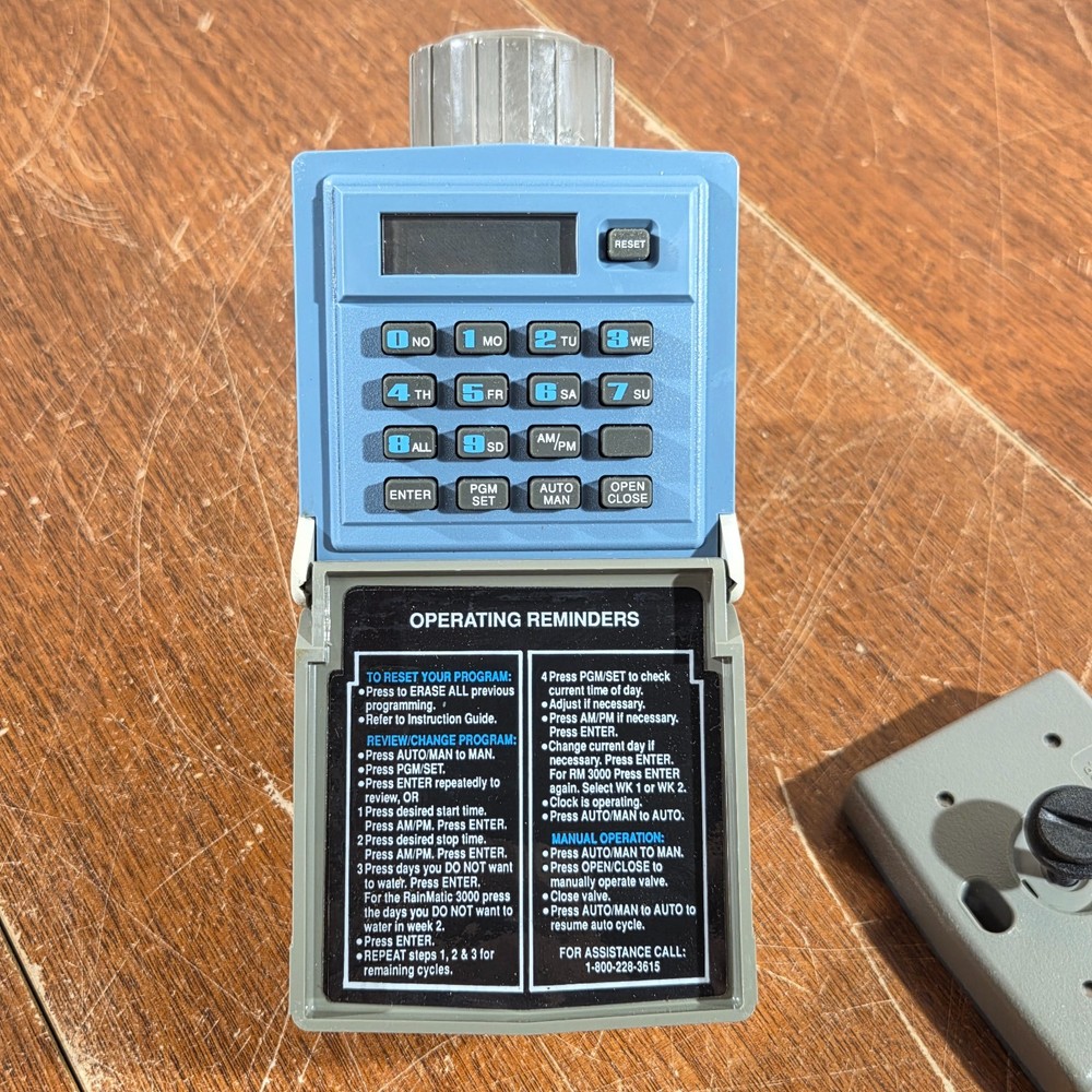 Vintage RainMatic - 2500 Electronic Water Watering Sprinkler Timer