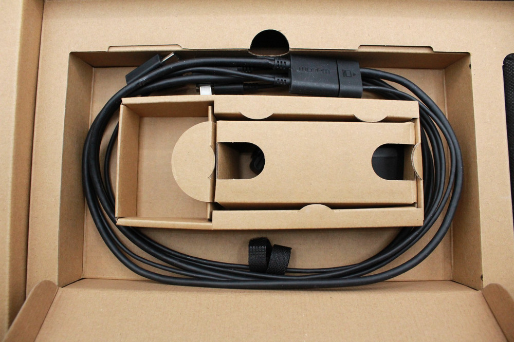 Wacom One Creative Pen Display