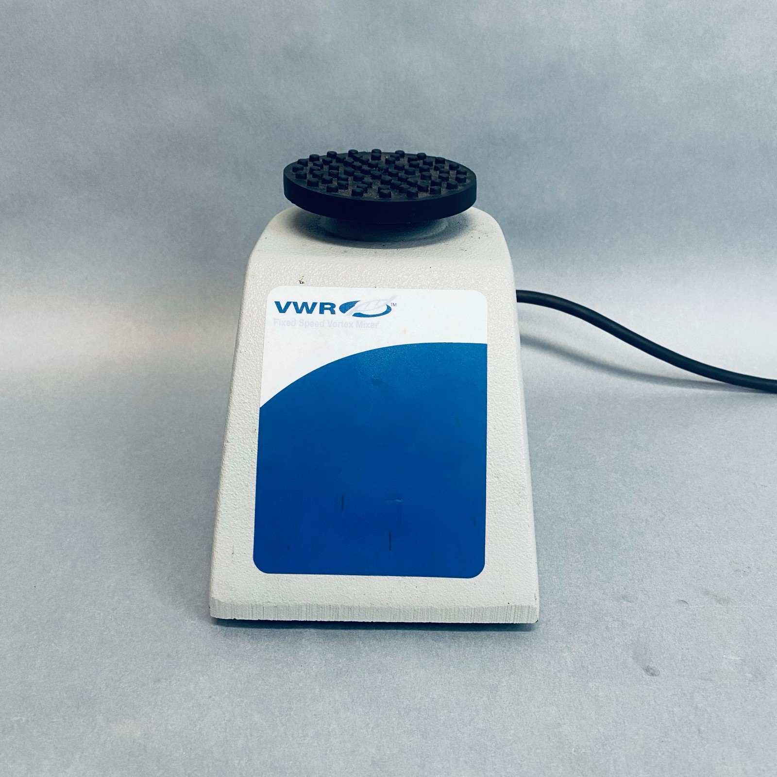 VWR Vortex Mixer 3200 rpm Fixed Speed Touch Mode Flat Top