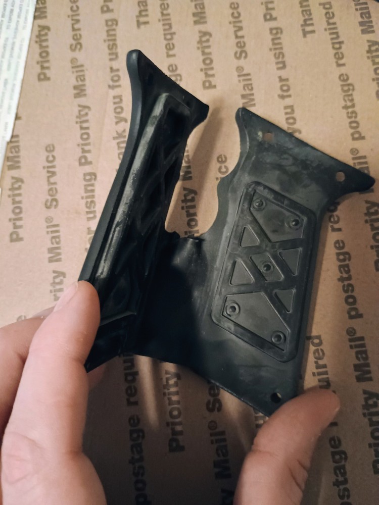 Gen-E Diablo Matrix Paintball Marker 45 Grips Used.