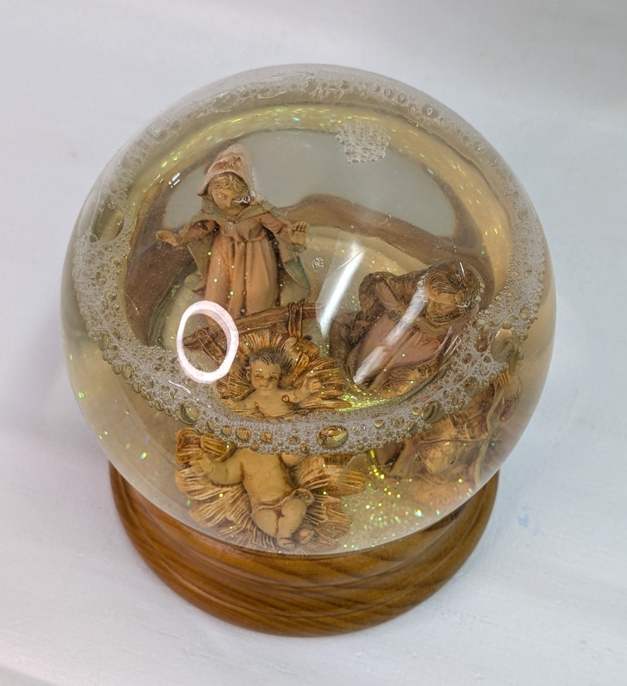 Fontanini Musical Nativity Glitterdome