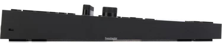 Native Instruments Maschine MK3 Production and Performance System with Komplete