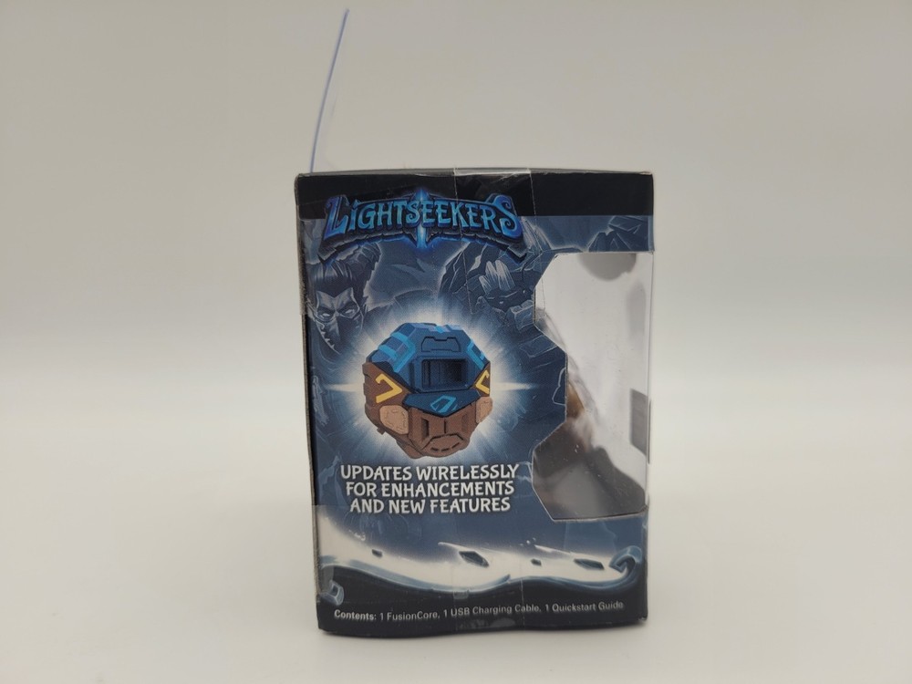 TOMY LIGHTSEEKERS AWAKENING - FUSIONCORE HERO MINI COMPUTER UPDATES WIRELESSLY
