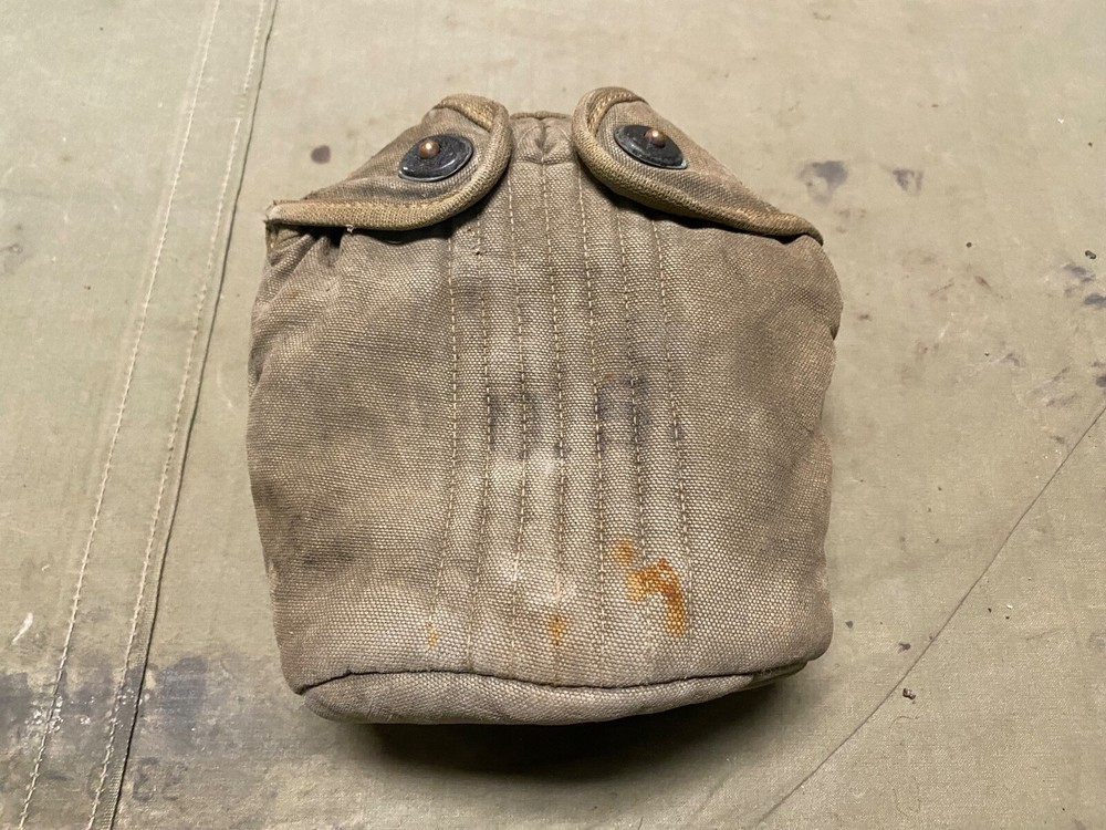 ORIGINAL WWII US ARMY M1942 CANTEEN CARRIER COVER