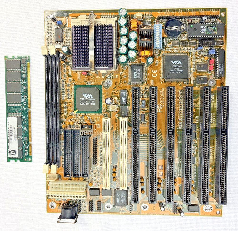 DFI-IToX G7VP2 CPU Board with Socket 7