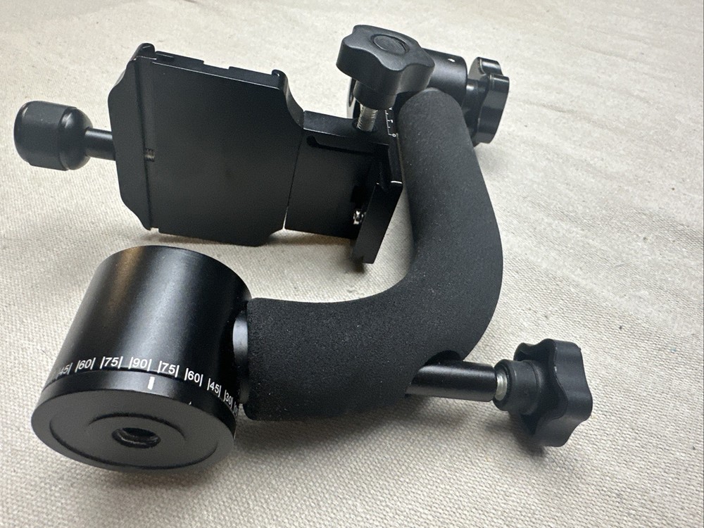 ProMaster GH-10 Gimbal Head Code 5111 for Tripod