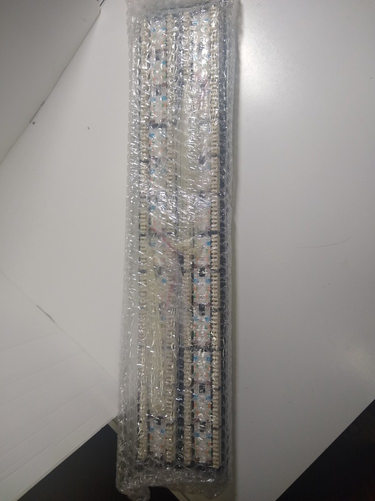 GoldX 48 Port CAT 5e Patch Panel w/ Hinged Wall Bracket New Open Box!