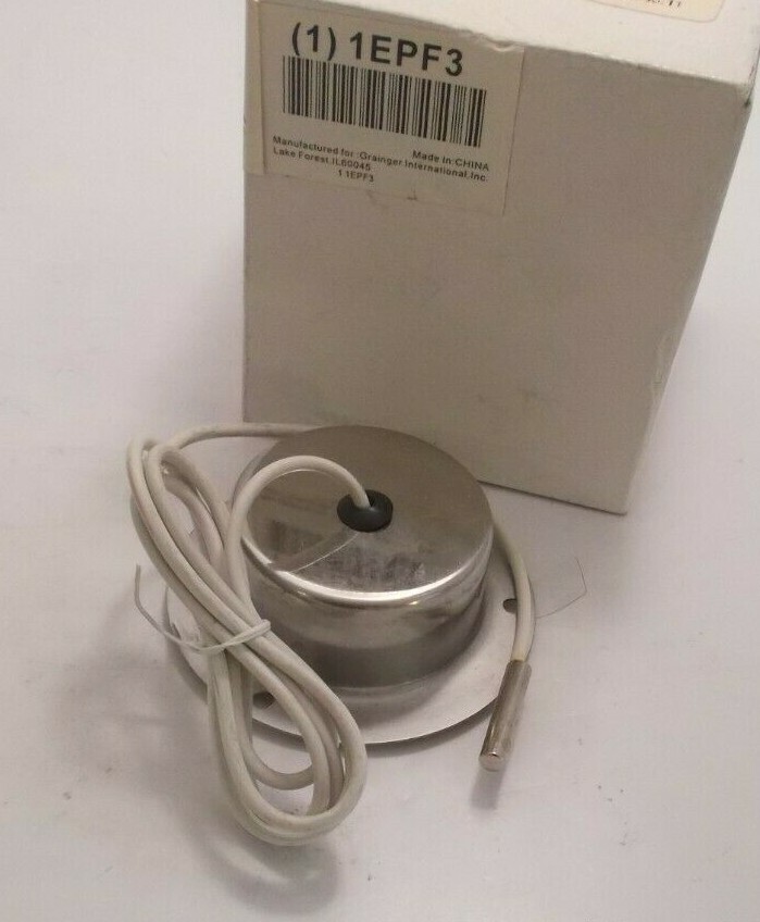 GRAINGER 1EPF3 NTC Thermistor Digital Panel Mount Thermometer (-40 to 120 Deg.)