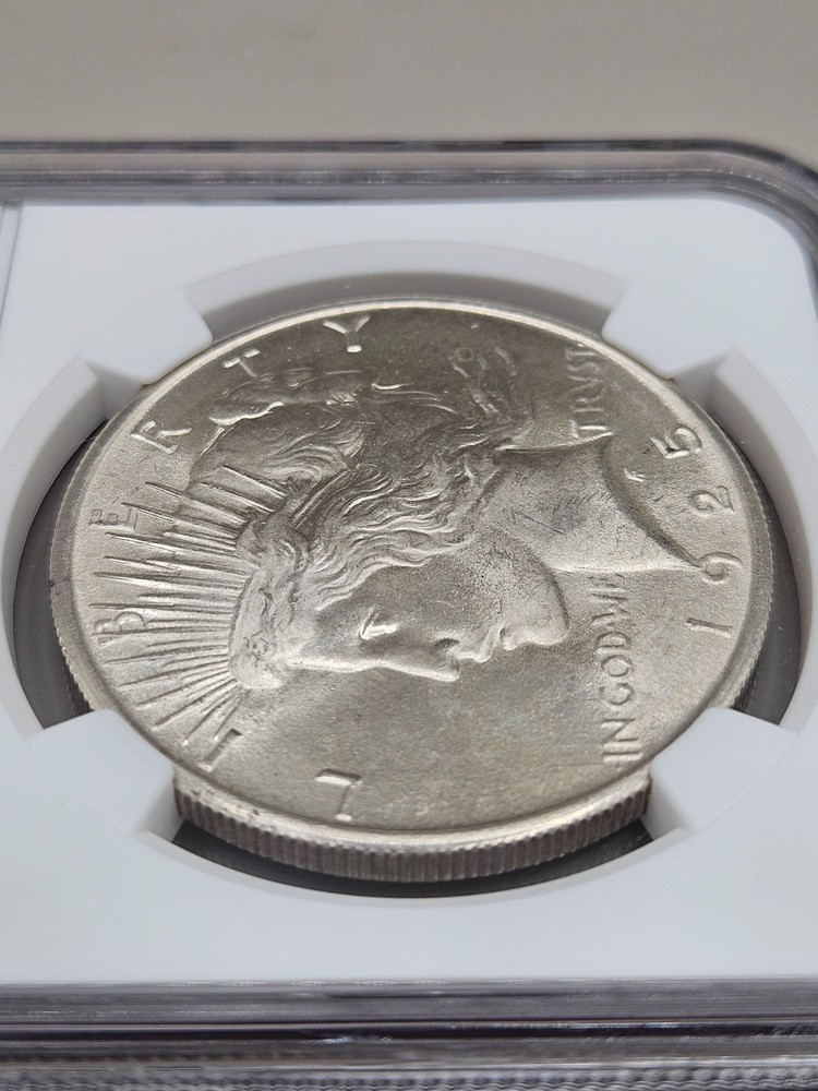 1925 Peace Silver Dollar NGC MS 64