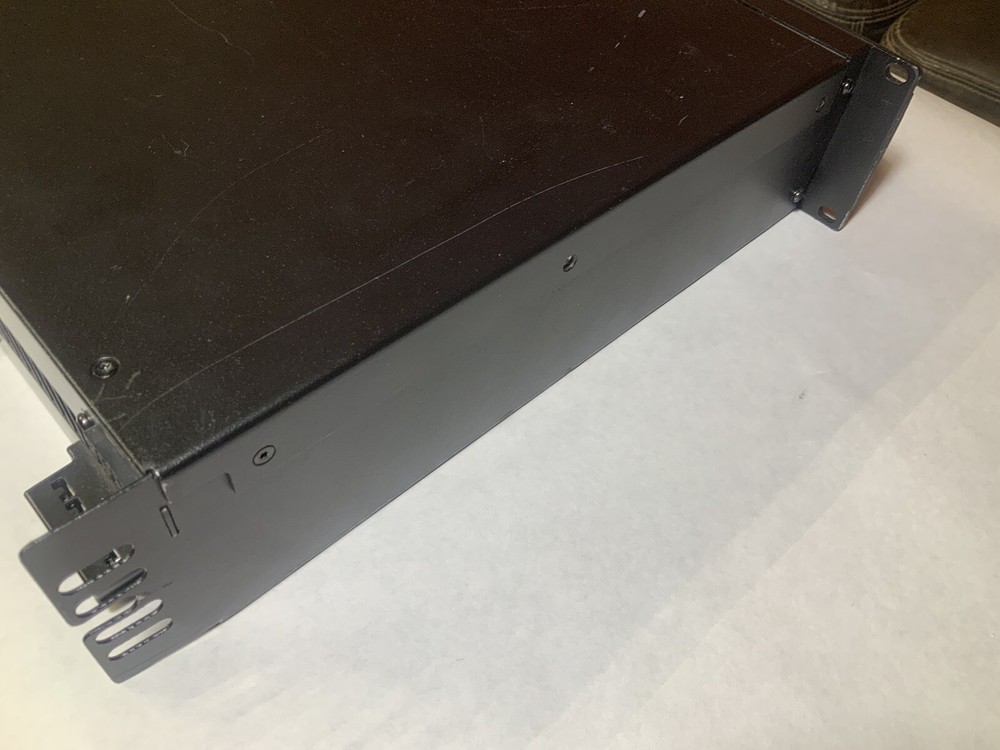 CROWN DCi 2_600 600W POWER AMPLIFIER