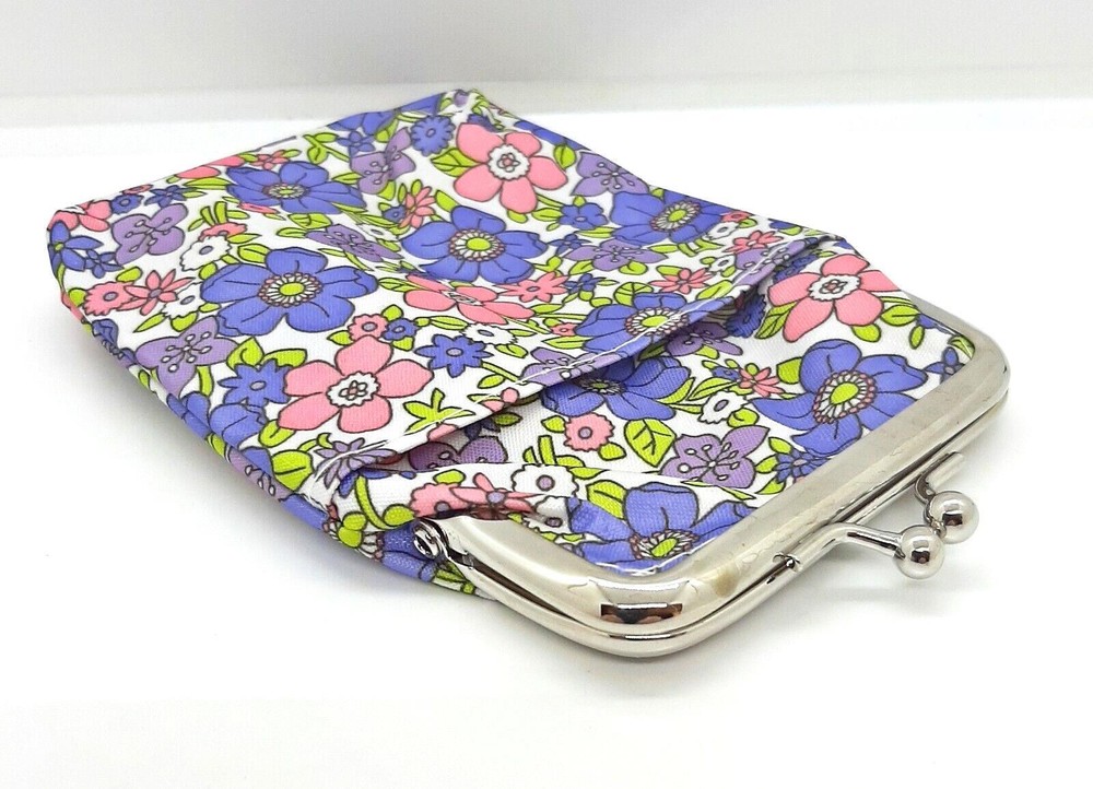 Eclipse Pink & Purple Flowered Designed Vinyl 100s Cigarette Pack Case