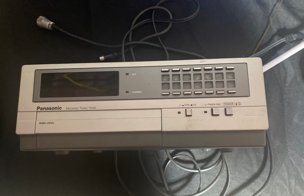 Panasonic Programmable Electric Tuner Timer Model PV A32E