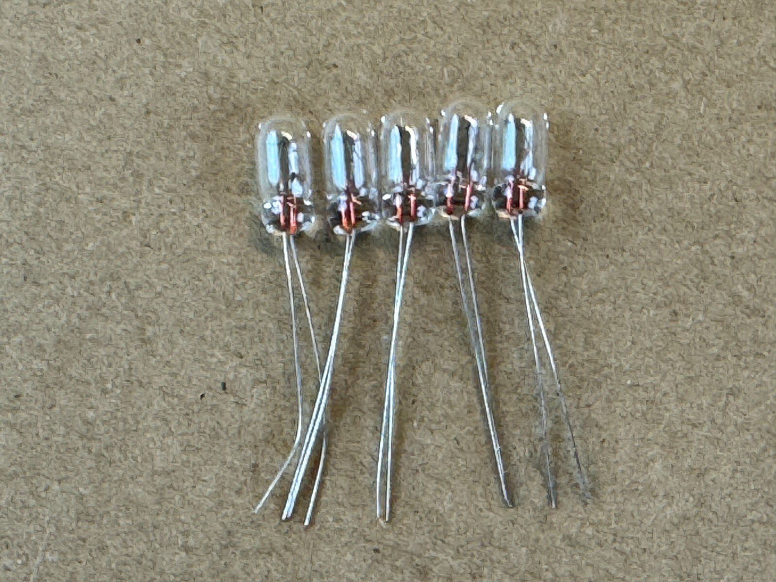 5 New Grain-of-Wheat Bulbs 8v 85mA Lamps Vintage Receiver Lights 5MM