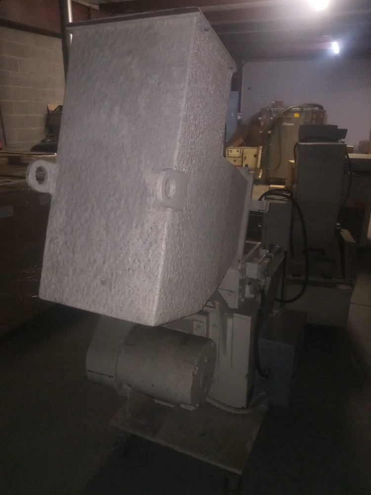 Generic Unknown Brand Grinder Granulator Plastic Process, Used Condition Unknown