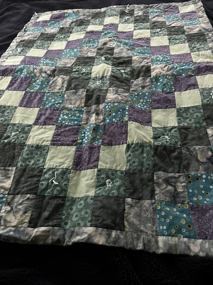 Handmade Quilt 29" x 39"