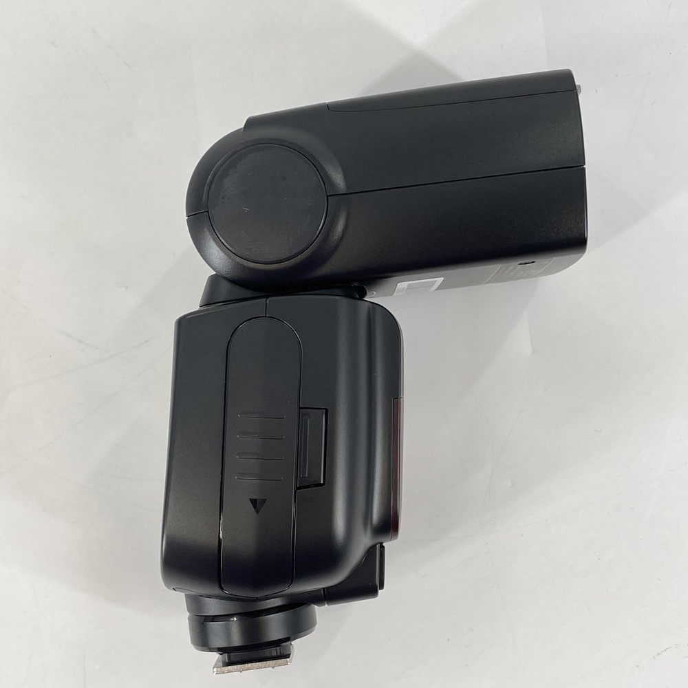 Godox External Flash TT685ii-N w/ Case / Mount- Excellent Condition