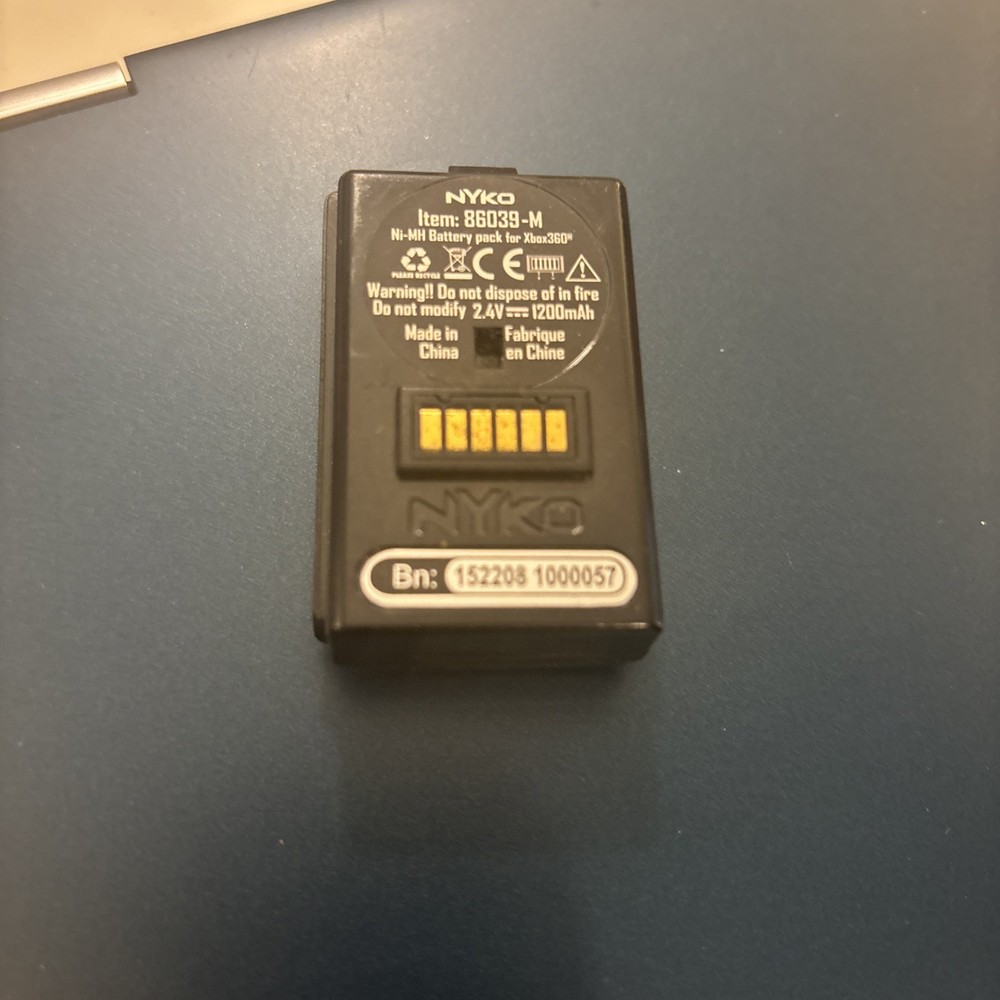 Nyko Rechargeable Controller Battery Pack Black Model 86039-M For Xbox 2E
