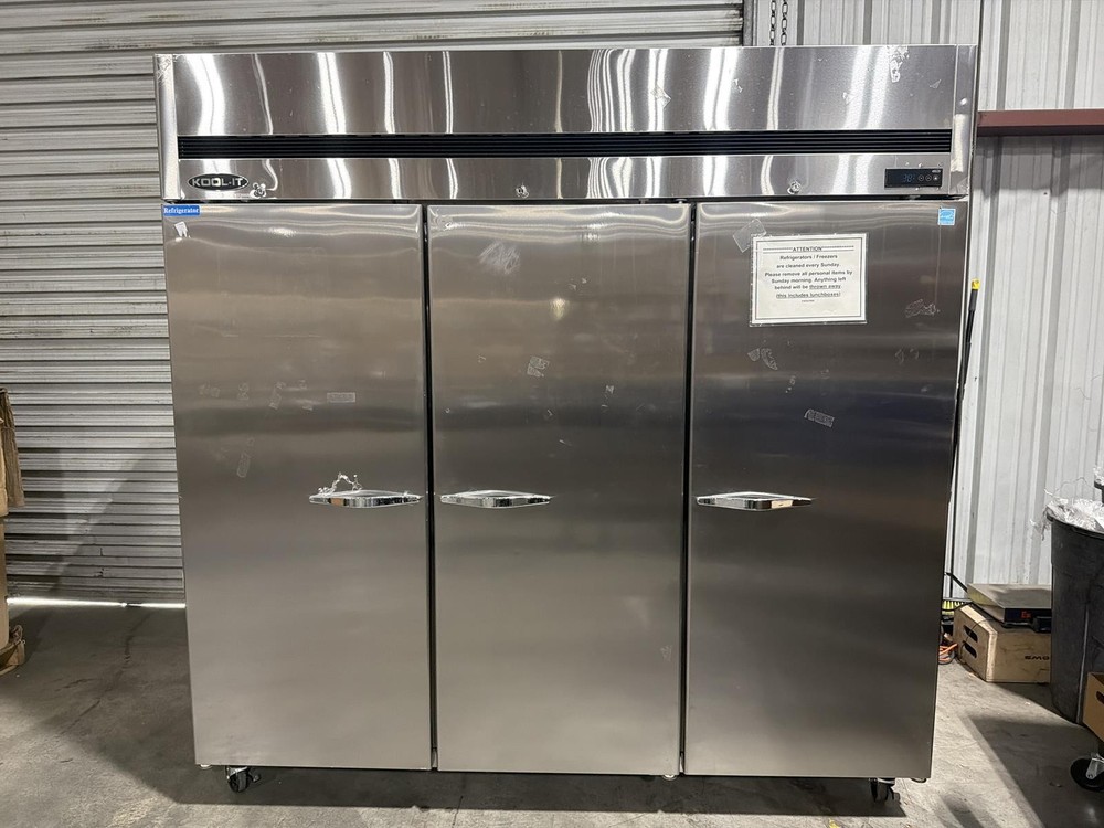MVP GROUP KOOL-IT KTSR-3 3 SOLID-DOOR REFRIGERATOR, NO KEY
