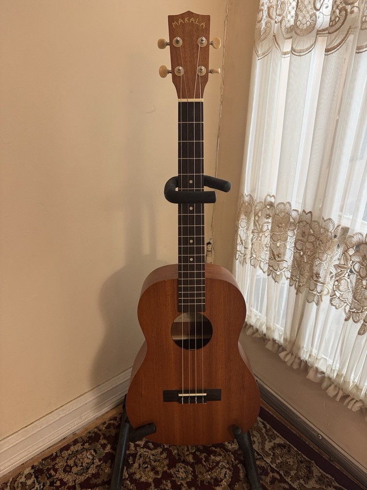 Kala MK-B Makala Classic Baritone Ukulele