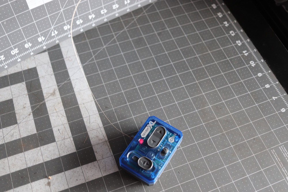 Hexbug Spider XL Blue Remote Good Condition