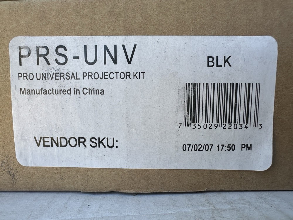 Pro Universal Projector Kit PRS-UNV - Black