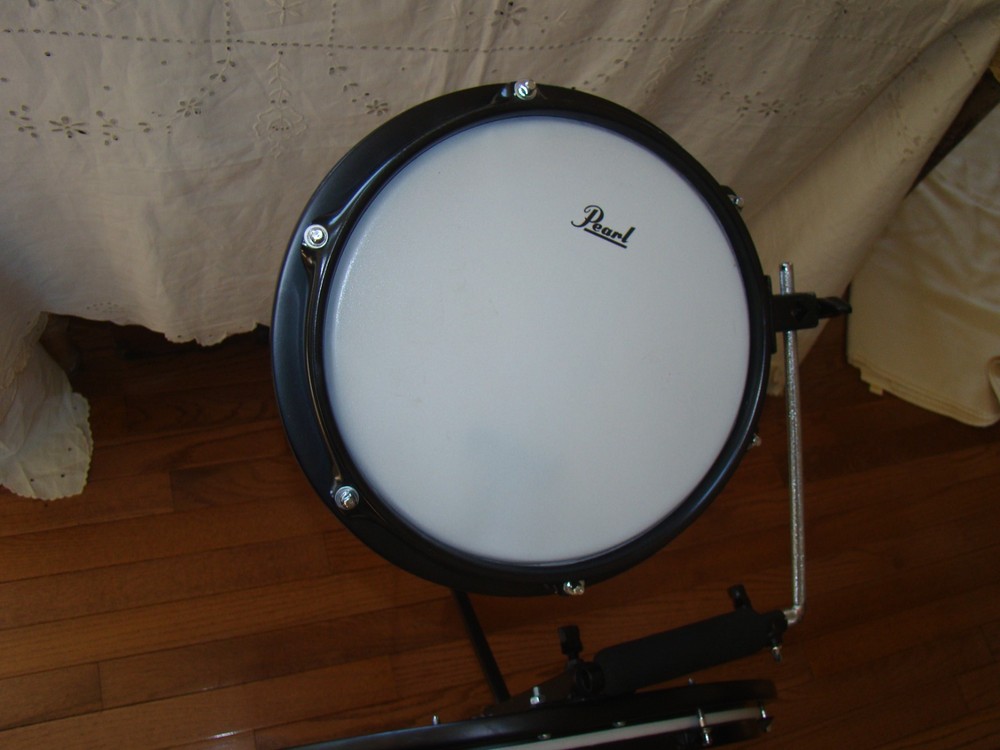 Pearl Compact Traveler 2-Piece Drum Set Nice Fold Up Set