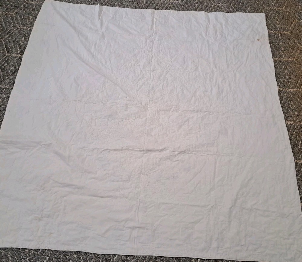Vintage Geometric Tulip Pattern Cotton Quilt Unknown Maker