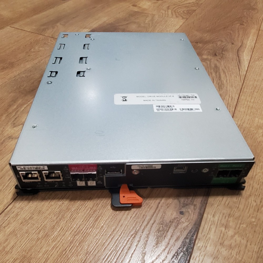 NetApp E2700A Disk Array Drive Module I/F-6 A100069 SAS 111-02853+C1 111-02853