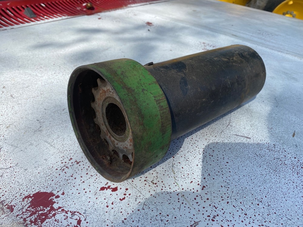 John Deere Combine Chain Drive Quick Coupler