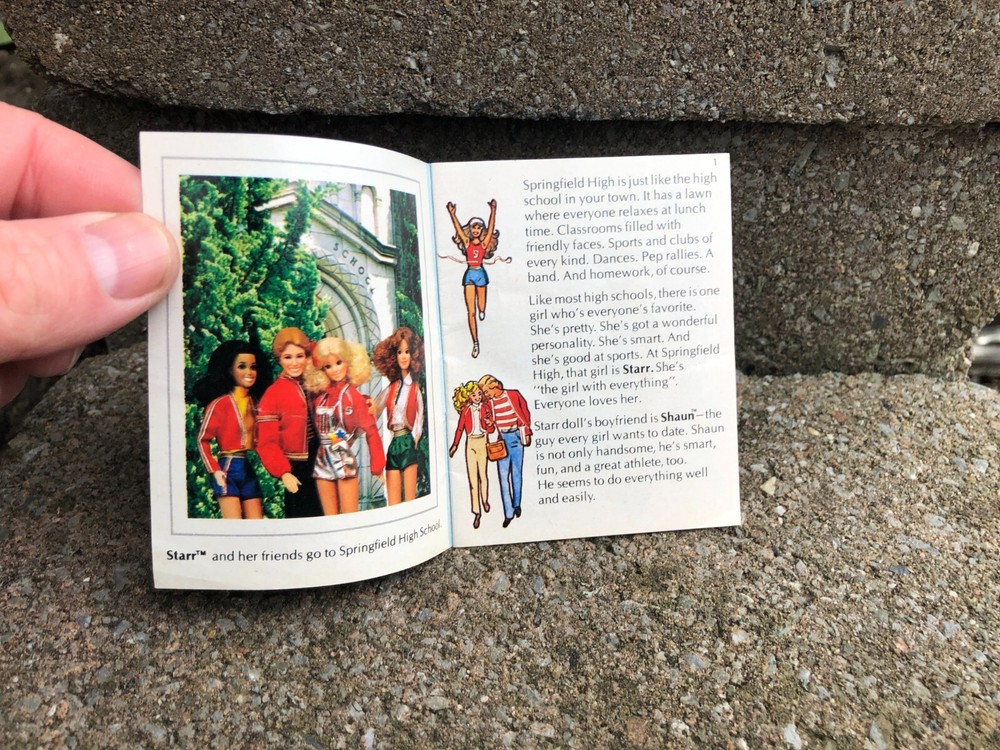 1979 Mattel "Springfield High School Yearbook" Booklet