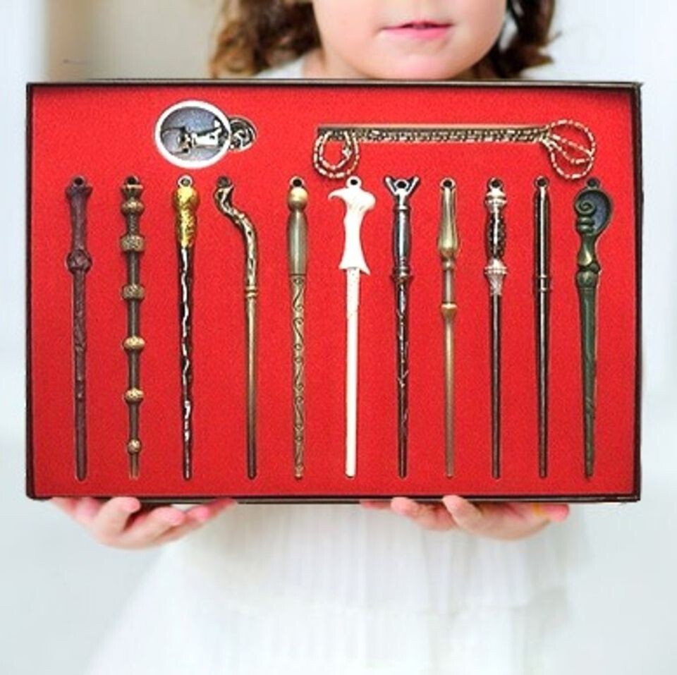 11Pcs Harry Potter Wand Sets Cosplay Luna Hermione Dumbledore Ron Krum Kid Gifts