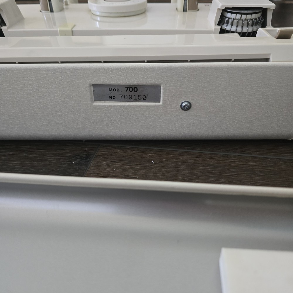 Knitting Machine Singer Memo-Matic 700 Double Bed