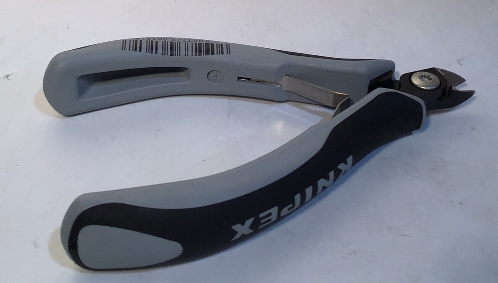 Knipex 79-22-120-ESD ESD Precision Electronics Diagonal Cutters Mini-Head - Mult