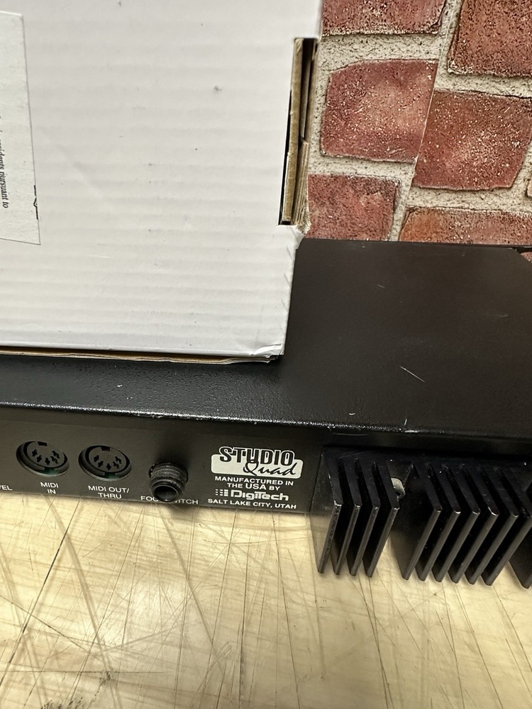 DigiTech Studio Quad 4 In 4 Out Mutli Effects Processor