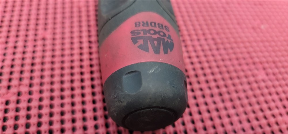 MAC TOOLS SBDR49SA MAC-GRIP RATCHETING 1/4" HEX BIT SCREWDRIVER SET 2PC MISSING