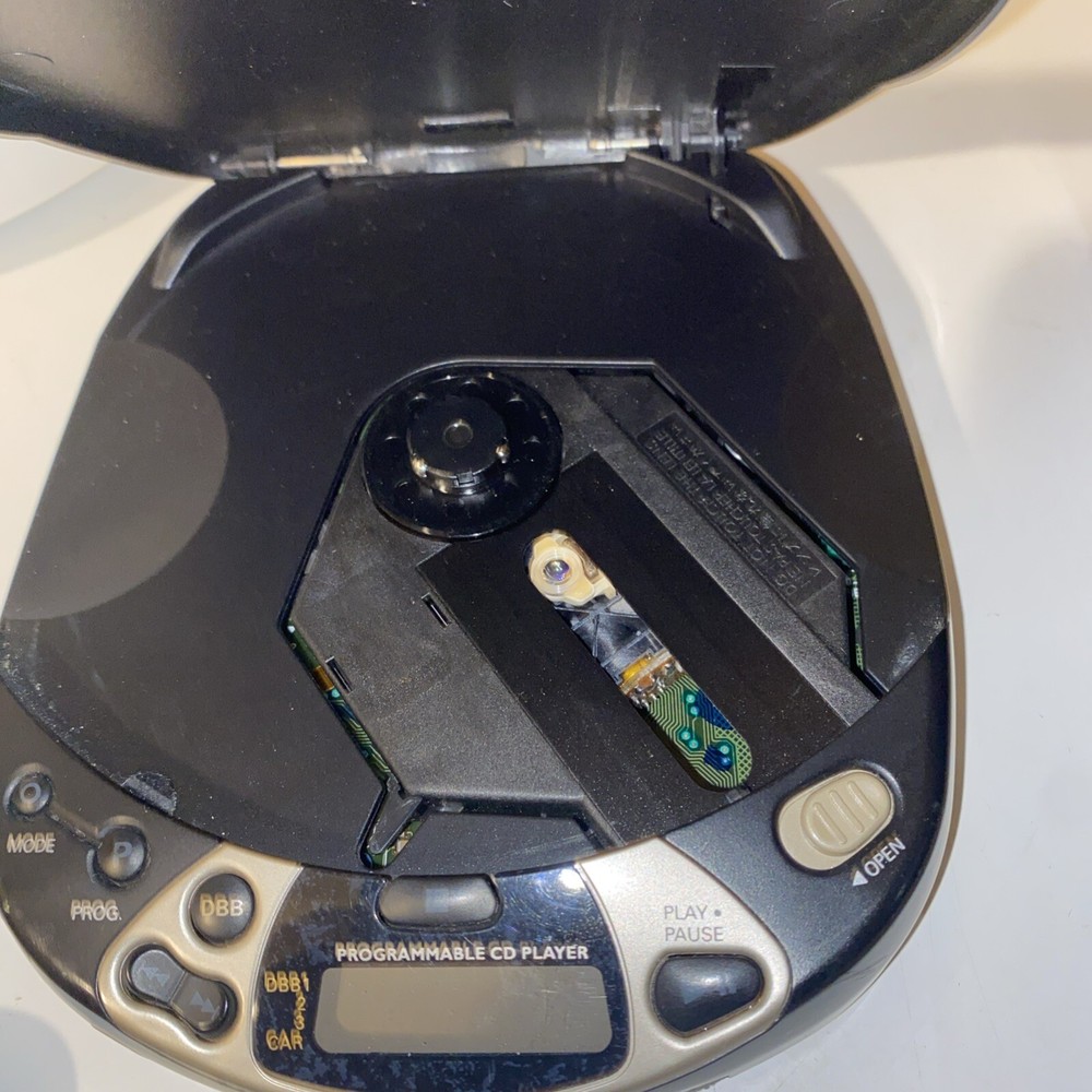 Philips Magnavox ESP Portable CD Player Skip Protection Tested