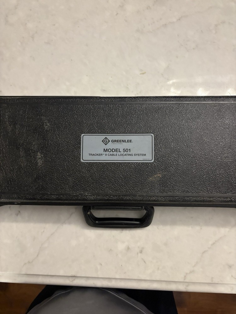 Greenlee 501 Locator & Transmitter Cable Locating System with Case